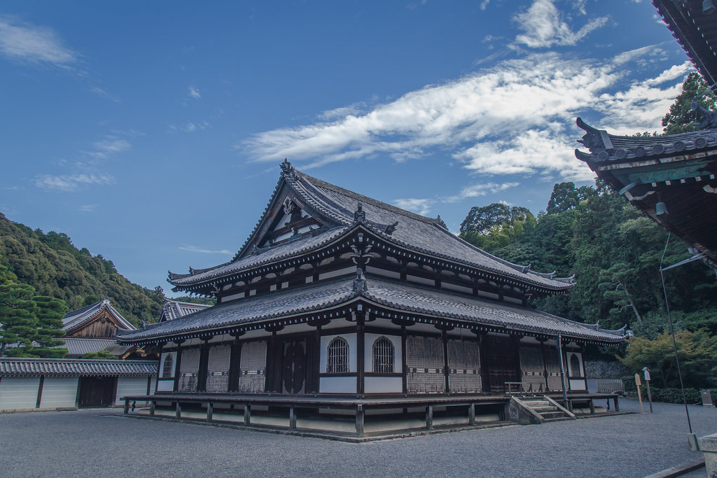 מקדש סניוג’י – דרום מזרח היגשיאמה – Sennyu-ji – יפן טורי